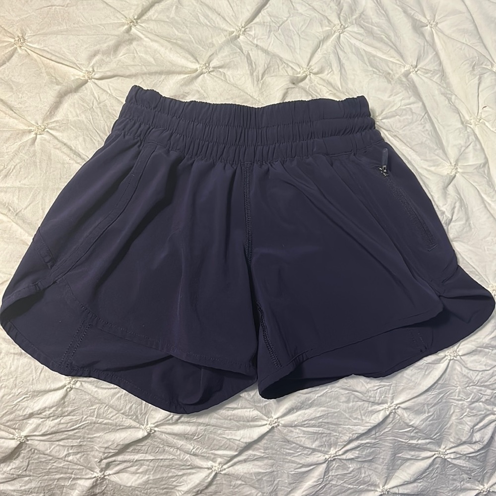 Lululemon Shorts size 4